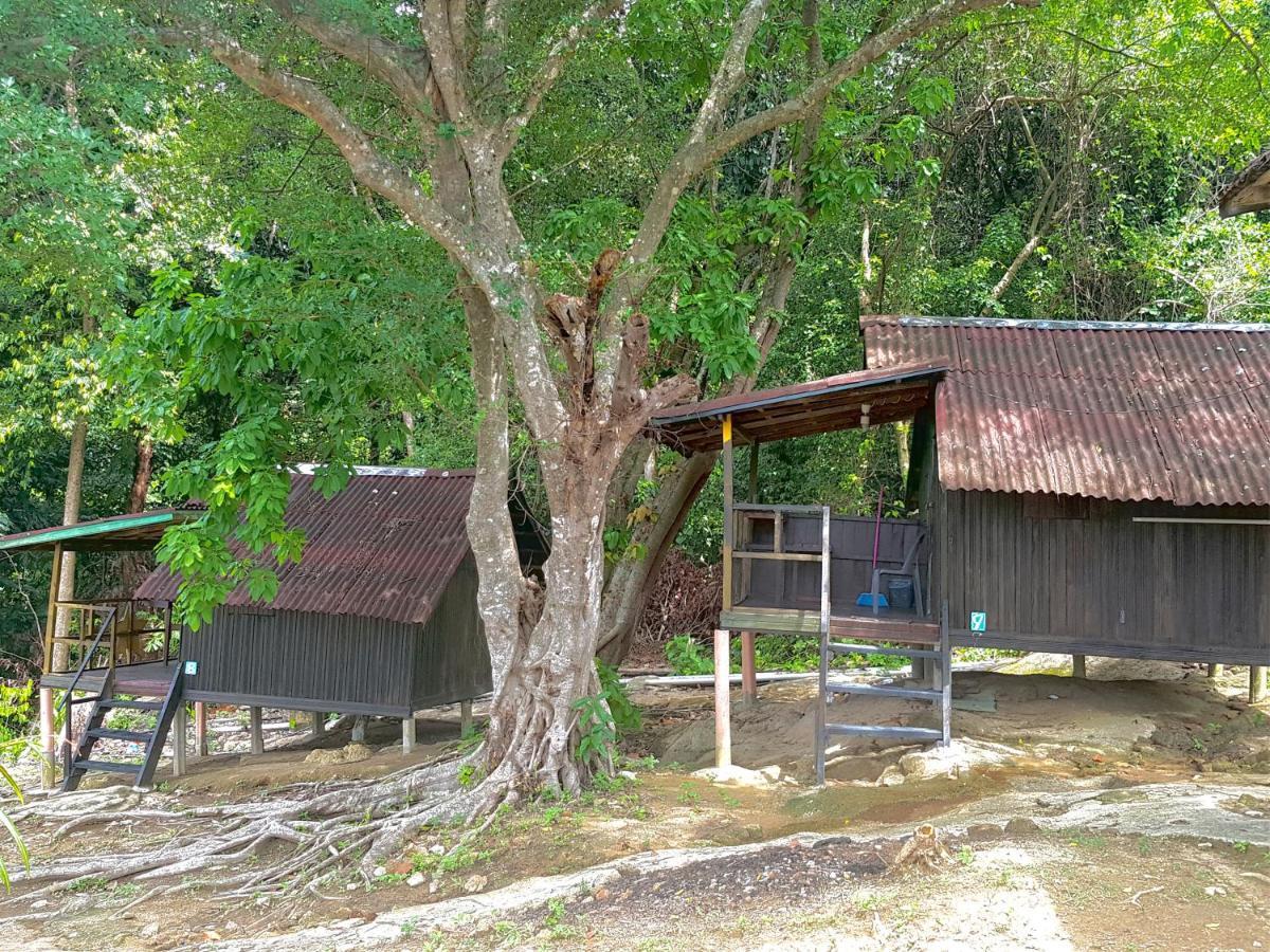 Harrera Perhentian, Long Beach Kampong Pasir Panjang  Buitenkant foto