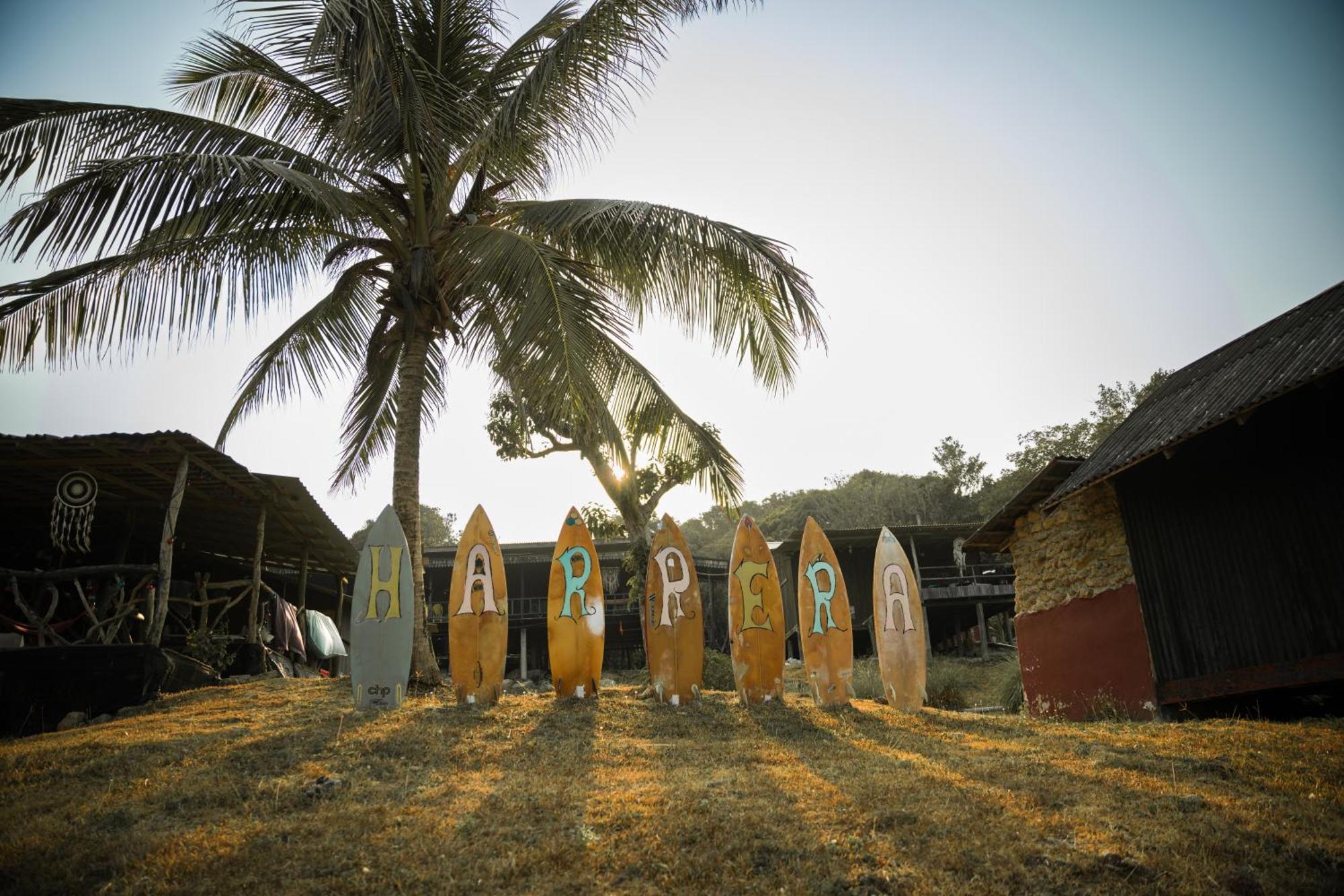 Harrera Perhentian, Long Beach Kampong Pasir Panjang  Buitenkant foto