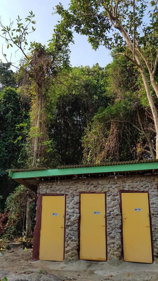 Harrera Perhentian, Long Beach Kampong Pasir Panjang  Buitenkant foto